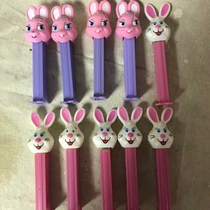 PEZ dispenser collectibles (10pcs)